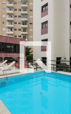 Apartamento para alugar com 128m², 3 quartos e 2 vagas Apartamento para alugar com 128m², 3 quartos e 2 vagasPiscina