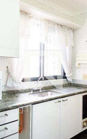 Apartamento para alugar com 128m², 3 quartos e 2 vagas Apartamento para alugar com 128m², 3 quartos e 2 vagasCozinha