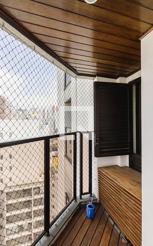 Apartamento à venda com 95m², 3 quartos e 1 vaga Apartamento à venda com 95m², 3 quartos e 1 vagaVaranda