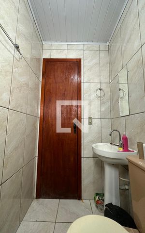 Casa à venda com 90m², 2 quartos e 2 vagasBanheiro