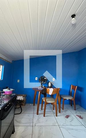 Casa à venda com 90m², 2 quartos e 2 vagasCozinha