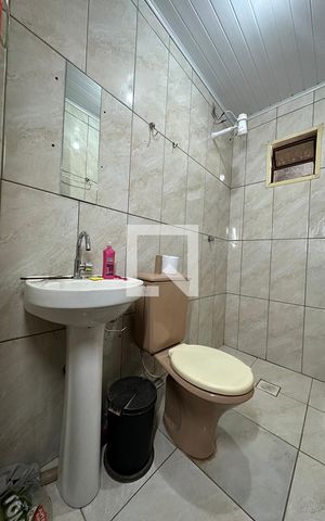 Casa à venda com 90m², 2 quartos e 2 vagasBanheiro