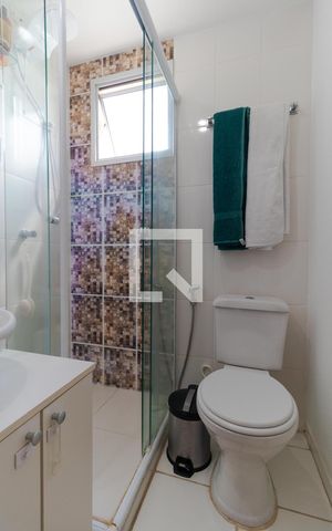 Apartamento para alugar com 49m², 2 quartos e 1 vaga Apartamento para alugar com 49m², 2 quartos e 1 vagaBanheiro
