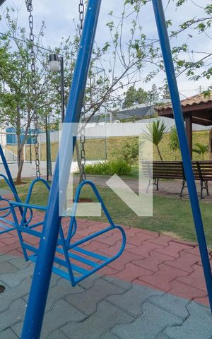 Apartamento para alugar com 49m², 2 quartos e 1 vaga Apartamento para alugar com 49m², 2 quartos e 1 vagaÁrea comum - Playground