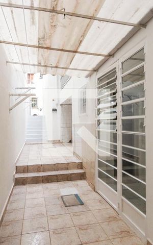 Casa à venda com 80m², 2 quartos e sem vagaÁrea de Serviço