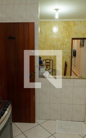 Casa à venda com 199m², 3 quartos e 2 vagas Casa à venda com 199m², 3 quartos e 2 vagasCozinha