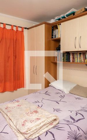 Casa à venda com 199m², 3 quartos e 2 vagas Casa à venda com 199m², 3 quartos e 2 vagasQuarto 2