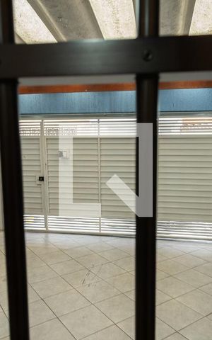 Casa à venda com 199m², 3 quartos e 2 vagas Casa à venda com 199m², 3 quartos e 2 vagasVista - Sala
