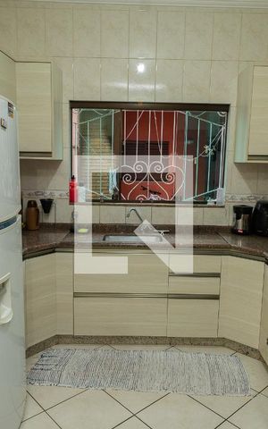 Casa à venda com 199m², 3 quartos e 2 vagas Casa à venda com 199m², 3 quartos e 2 vagasCozinha
