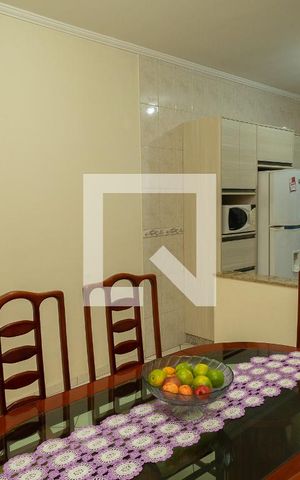 Casa à venda com 199m², 3 quartos e 2 vagas Casa à venda com 199m², 3 quartos e 2 vagasSala de Jantar