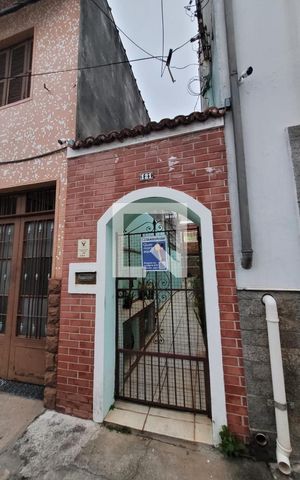 Casa à venda com 100m², 3 quartos e sem vagaEntrada