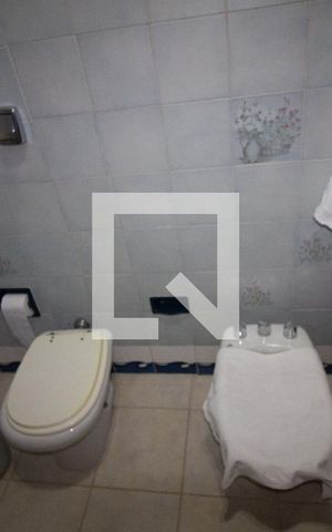 Casa à venda com 100m², 3 quartos e sem vagaBanheiro 2
