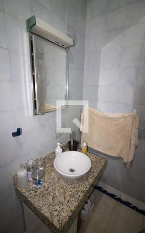 Casa à venda com 100m², 3 quartos e sem vagaBanheiro 2