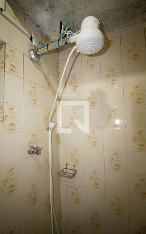 Casa à venda com 100m², 3 quartos e sem vagaBanheiro 1