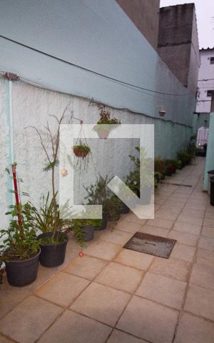 Casa à venda com 100m², 3 quartos e sem vagaQuintal