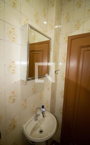 Casa à venda com 100m², 3 quartos e sem vagaBanheiro 1