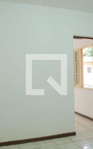Casa à venda com 250m², 2 quartos e 4 vagasCasa 2