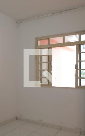 Casa à venda com 250m², 2 quartos e 4 vagasCasa 2