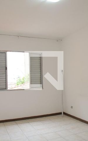 Casa à venda com 250m², 2 quartos e 4 vagasCasa 2