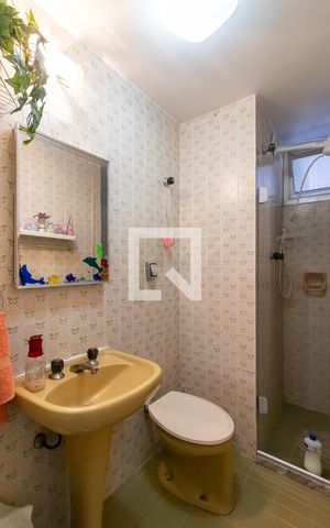Apartamento à venda com 112m², 3 quartos e 1 vaga Apartamento à venda com 112m², 3 quartos e 1 vagaBanheiro 2