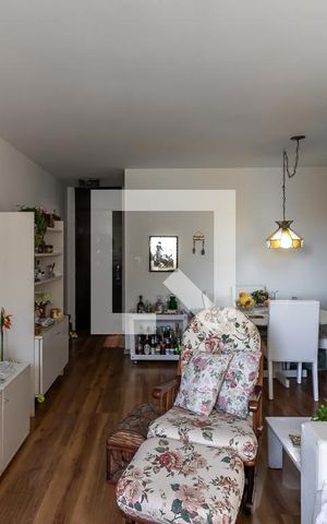 Apartamento à venda com 112m², 3 quartos e 1 vaga Apartamento à venda com 112m², 3 quartos e 1 vagaSala