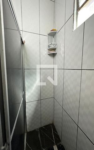 Casa para alugar com 90m², 2 quartos e 1 vagaBox do Banheiro