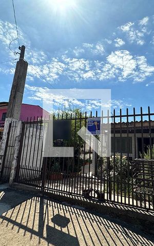 Casa para alugar com 90m², 2 quartos e 1 vagaFachada
