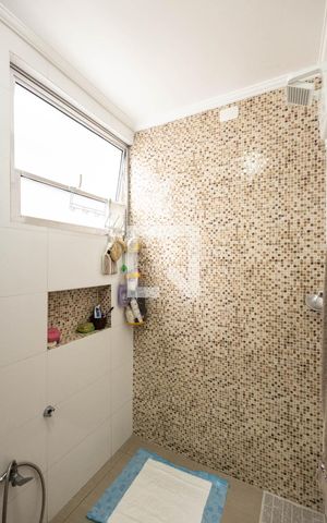 Apartamento à venda com 58m², 2 quartos e 1 vaga Apartamento à venda com 58m², 2 quartos e 1 vagaBanheiro Social