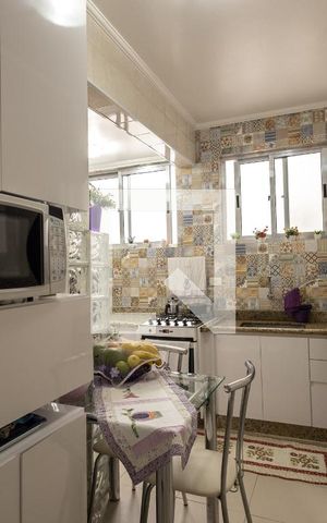 Apartamento à venda com 58m², 2 quartos e 1 vaga Apartamento à venda com 58m², 2 quartos e 1 vagaCozinha