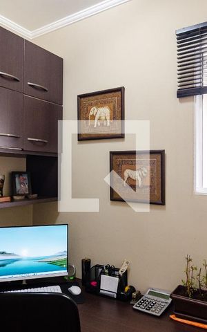 Apartamento à venda com 70m², 2 quartos e sem vaga Apartamento à venda com 70m², 2 quartos e sem vagaEscritório