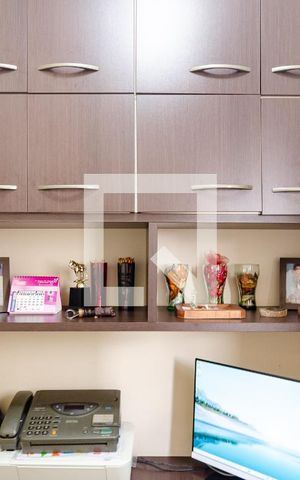 Apartamento à venda com 70m², 2 quartos e sem vaga Apartamento à venda com 70m², 2 quartos e sem vagaEscritório