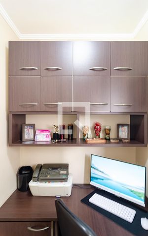 Apartamento à venda com 70m², 2 quartos e sem vaga Apartamento à venda com 70m², 2 quartos e sem vagaEscritório