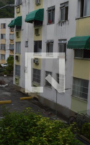 Apartamento para alugar com 80m², 2 quartos e 2 vagasVista da Sala 