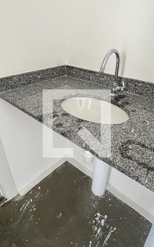 Apartamento à venda com 32m², 1 quarto e sem vagaBanheiro