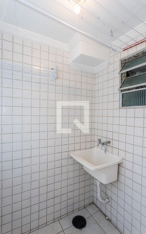 Apartamento para alugar com 35m², 2 quartos e 1 vaga Apartamento para alugar com 35m², 2 quartos e 1 vagaÁrea de Serviço