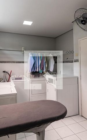 Apartamento para alugar com 30m², 1 quarto e 1 vaga Apartamento para alugar com 30m², 1 quarto e 1 vagaÁrea comum do prédio