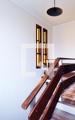 Casa à venda com 358m², 4 quartos e 4 vagasHall