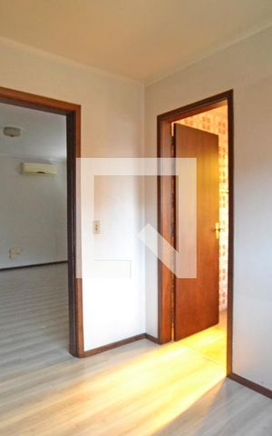 Casa à venda com 358m², 4 quartos e 4 vagasSuíte 3 - Closet