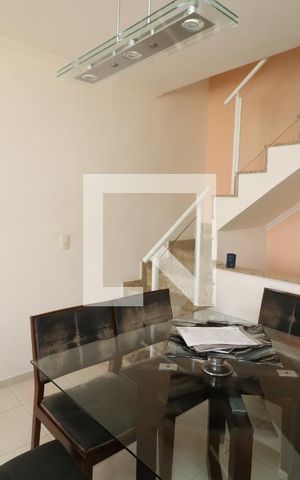 Casa à venda com 165m², 3 quartos e 3 vagasCopa