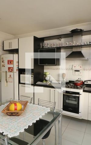 Casa à venda com 165m², 3 quartos e 3 vagasCozinha