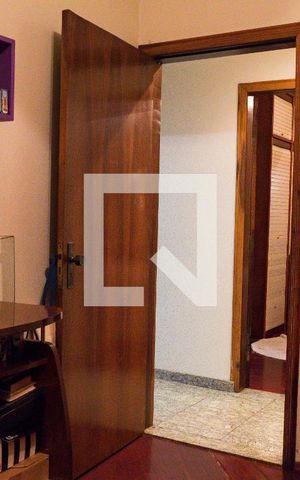 Apartamento à venda com 130m², 3 quartos e 2 vagasQuarto 3