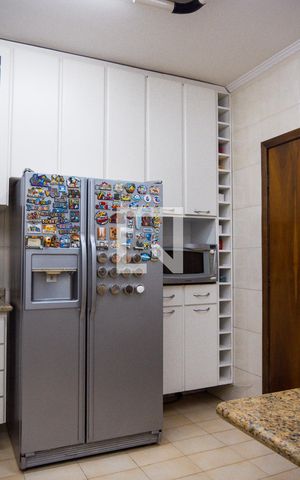 Apartamento à venda com 130m², 3 quartos e 2 vagasCozinha