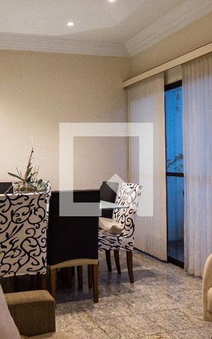 Apartamento à venda com 130m², 3 quartos e 2 vagasSala