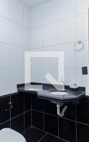 Casa à venda com 125m², 1 quarto e 1 vaga Casa à venda com 125m², 1 quarto e 1 vagaBanheiro