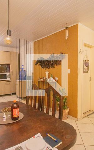 Casa à venda com 190m², 3 quartos e 4 vagasSala