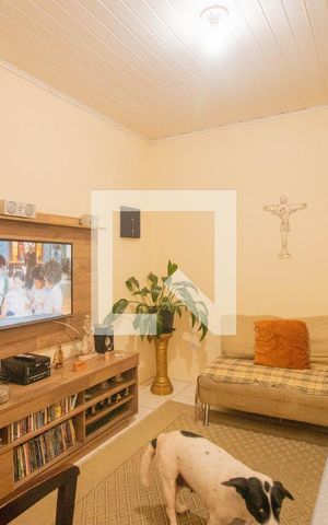 Casa à venda com 190m², 3 quartos e 4 vagasSala