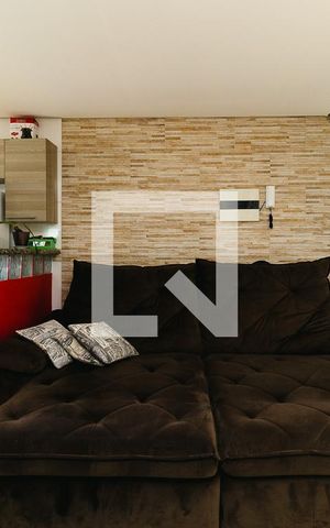 Casa à venda com 280m², 5 quartos e 6 vagasSala