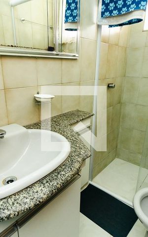 Casa à venda com 280m², 5 quartos e 6 vagasBanheiro