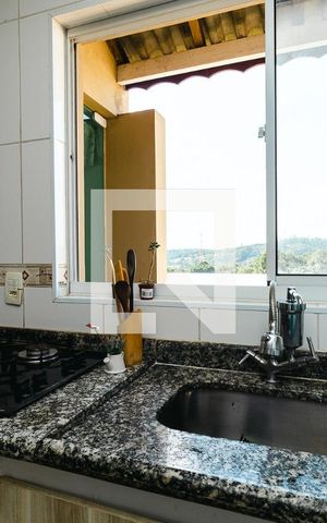 Casa à venda com 280m², 5 quartos e 6 vagasCozinha