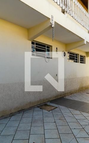 Casa à venda com 280m², 5 quartos e 6 vagasQuintal